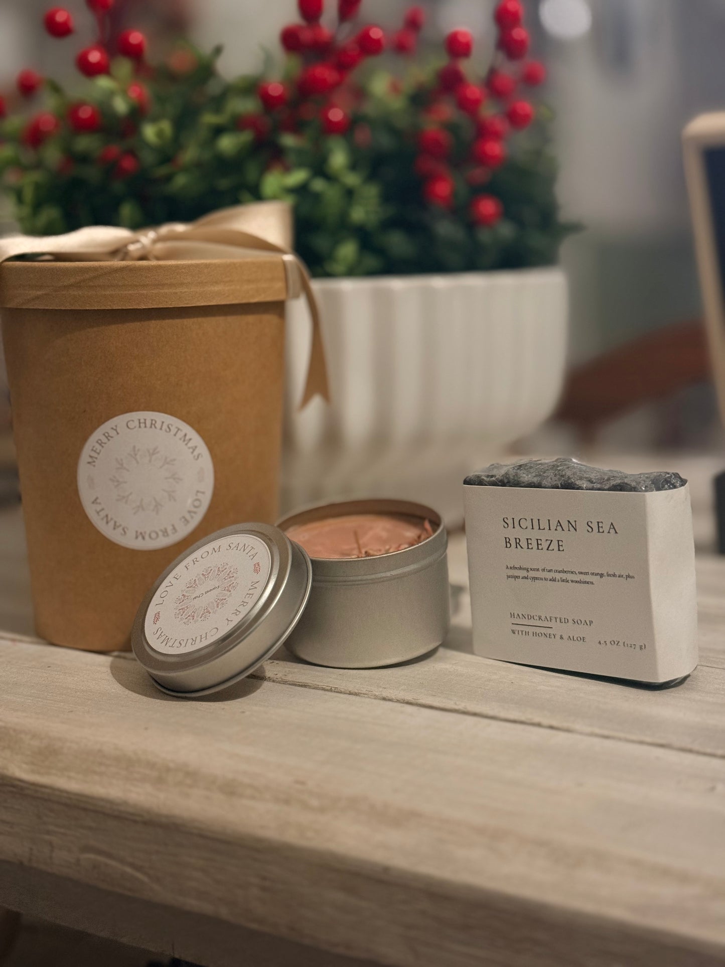 4 oz Soy Candle & Handmade Soap Holiday Gift Set